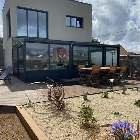 Face Aux Isles Saint-Marcouf