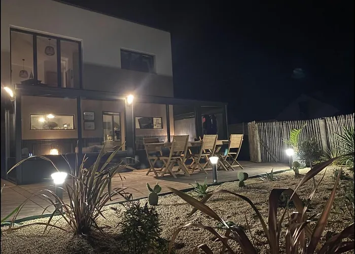 Face Aux Isles Saint-Marcouf